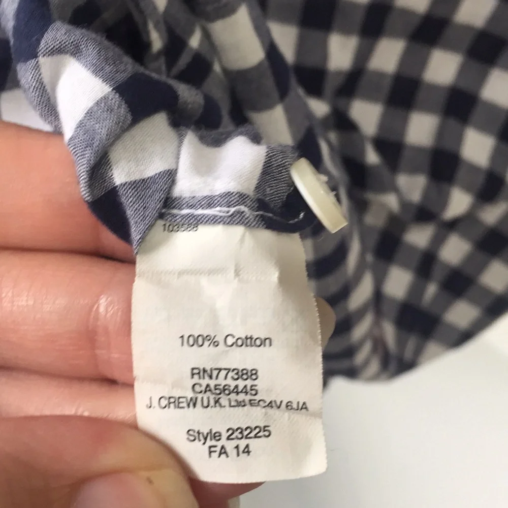 J. Crew The Perfect Shirt in navy gingham EUC